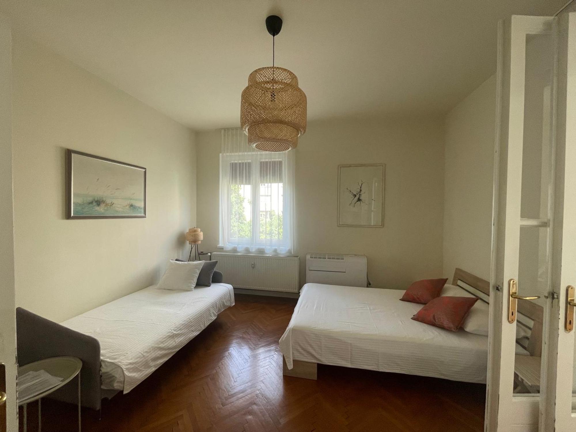 Apartment Joja Ljubljana Buitenkant foto